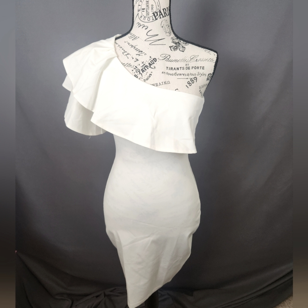 Forever 21 Small White One Shoulder Ruffle Dress